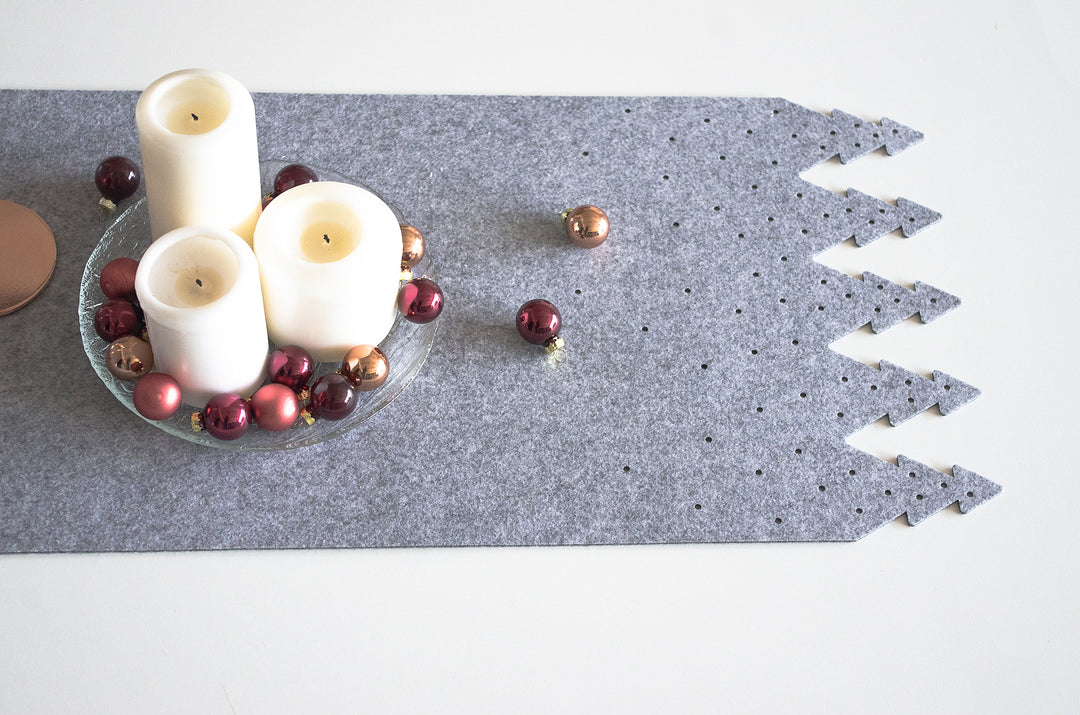 Table Runner "Christmas trees"