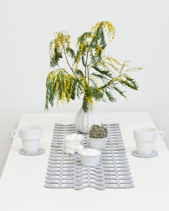 Table Runner "Sprigs"