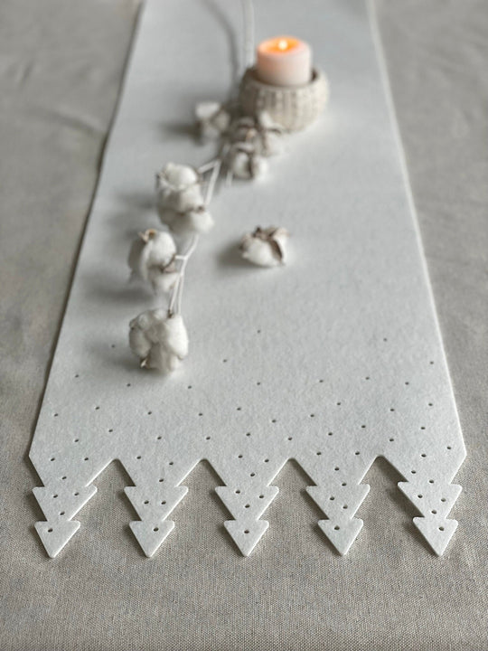 Table Runner "Christmas trees"