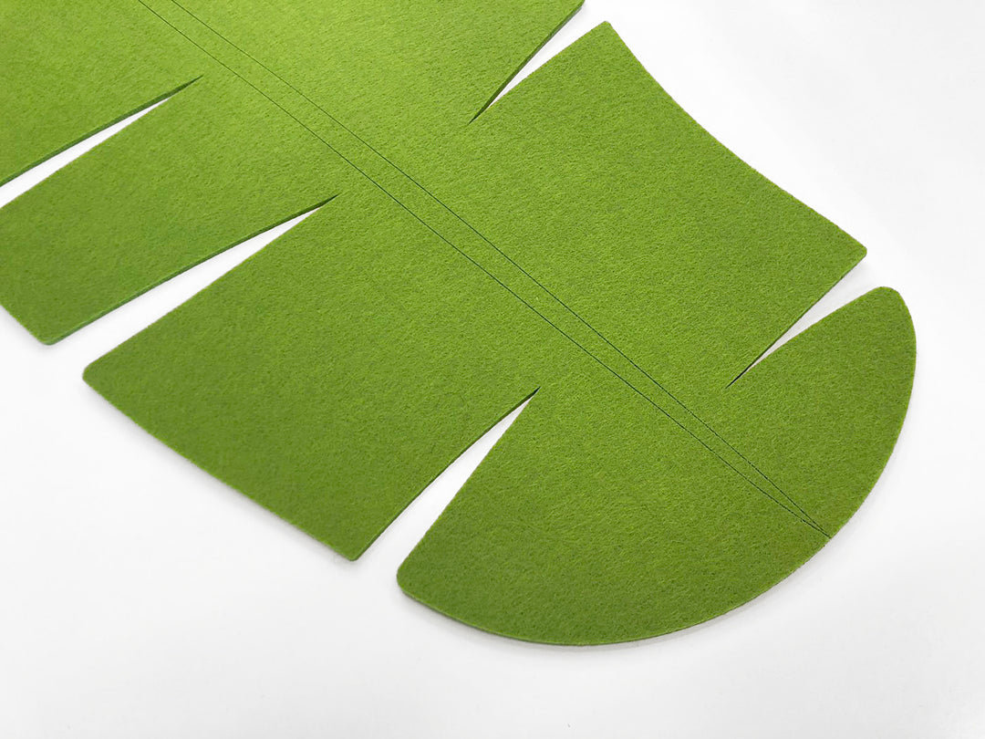 Table Runner "Banana Leaf"